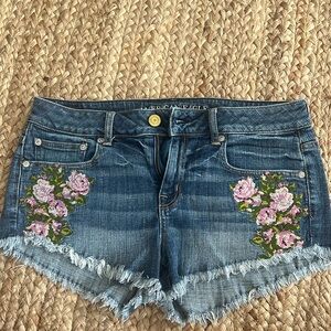 american eagle floral embroidered stretch jean shorts